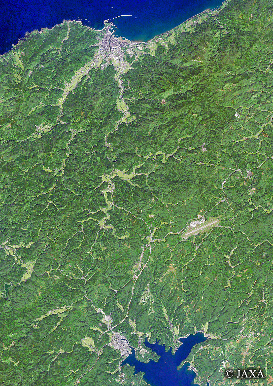 だいちから見た日本の都市 輪島市周辺:衛星画像