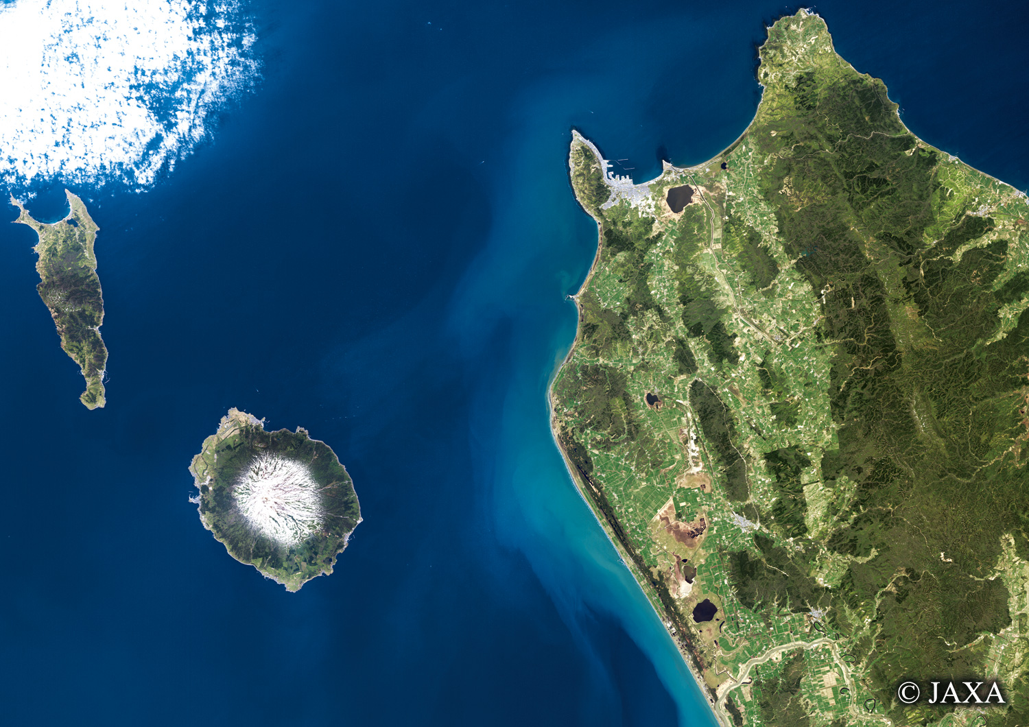 だいちから見た日本の都市 礼文島・利尻島・稚内:衛星画像