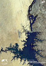 だいちから見た世界の都市 アスワン・ハイ・ダム：衛星画像（ポスター仕上げ）