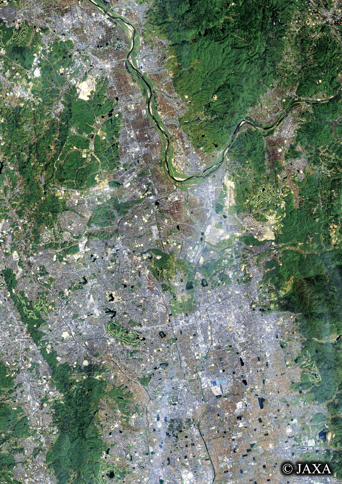 だいちから見た日本の都市 奈良市周辺:衛星画像