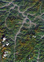 だいちから見た日本の都市 朝来市周辺：衛星画像