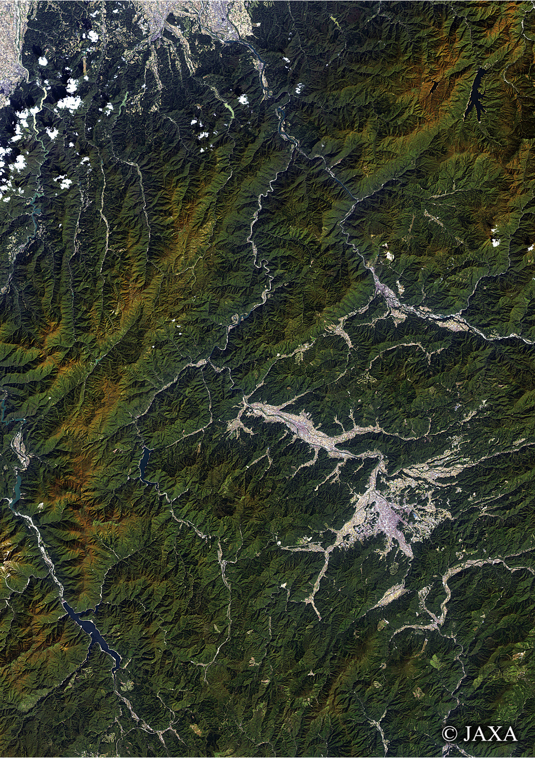 だいちから見た日本の都市 飛騨市、高山市周辺:衛星画像