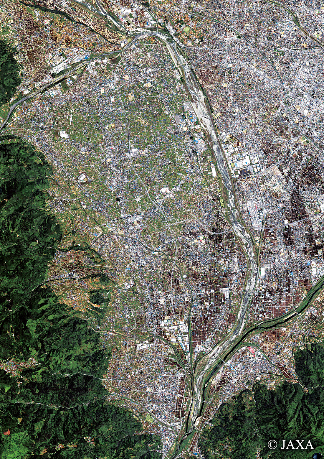 だいちから見た日本の都市 釜無川周辺:衛星画像