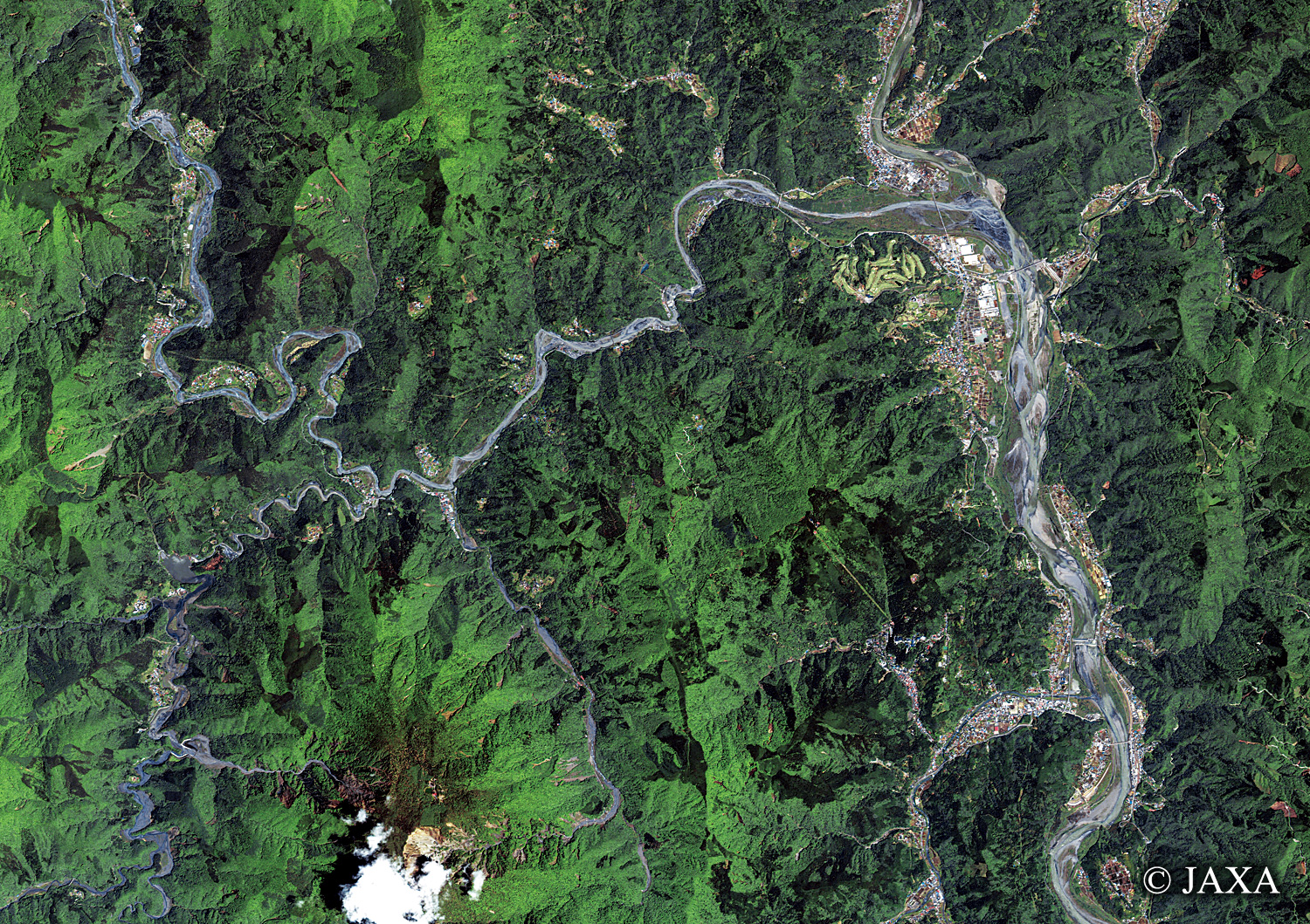 だいちから見た日本の都市 南巨摩郡身延町周辺:衛星画像