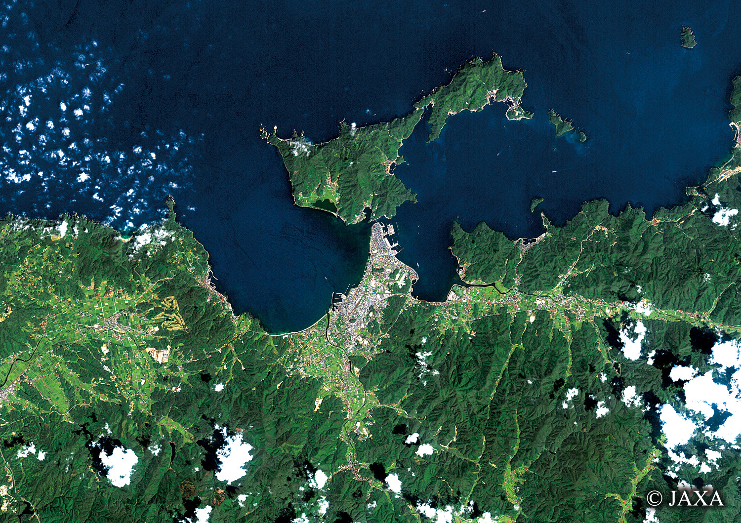 だいちから見た日本の都市 長門市青海島周辺:衛星画像