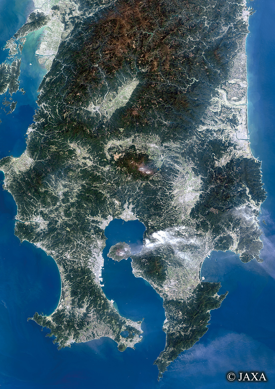 だいちから見た日本の都市 鹿児島県周辺:衛星画像