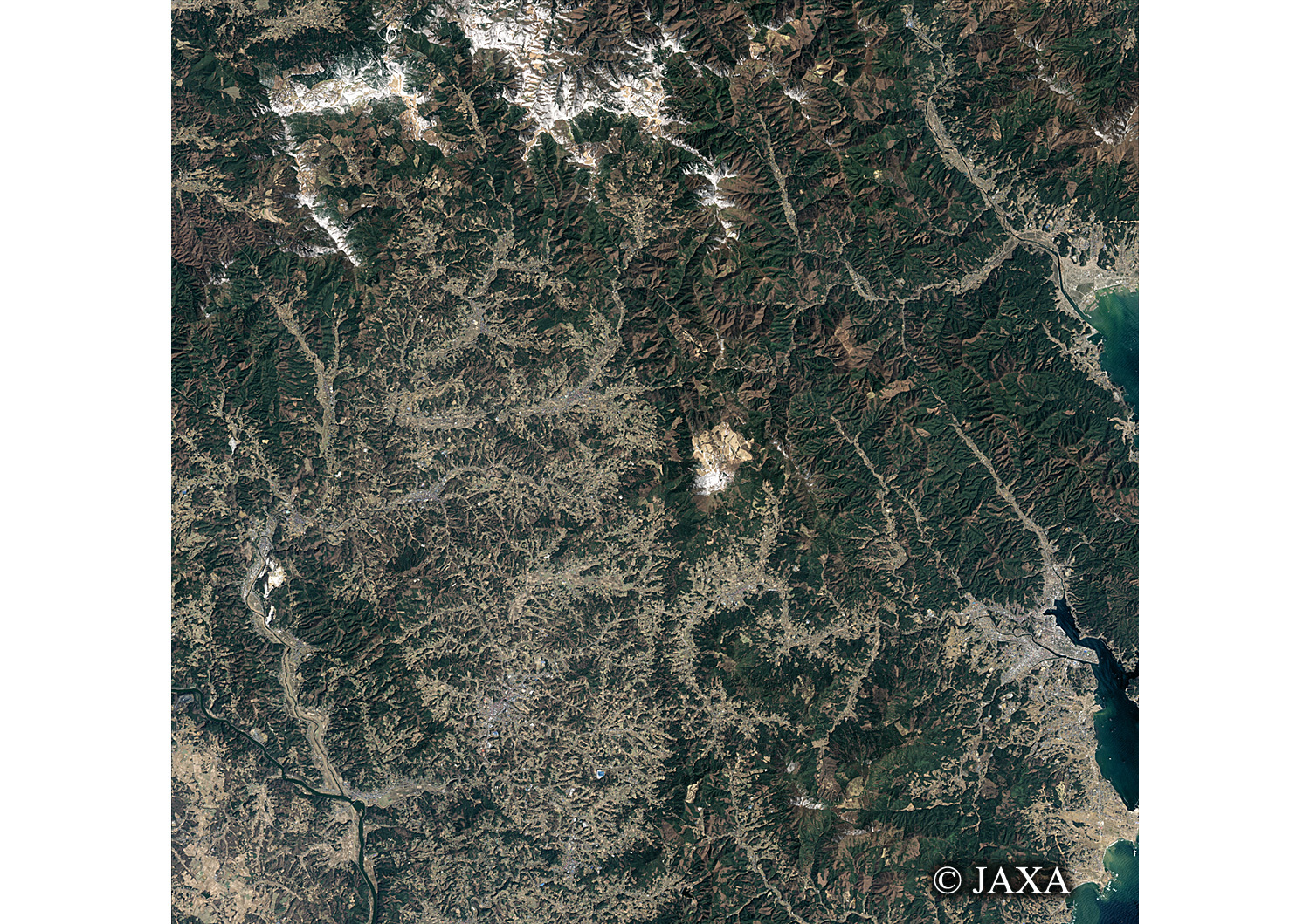 だいちから見た日本の都市 震災後の陸前高田市-気仙沼市:衛星画像