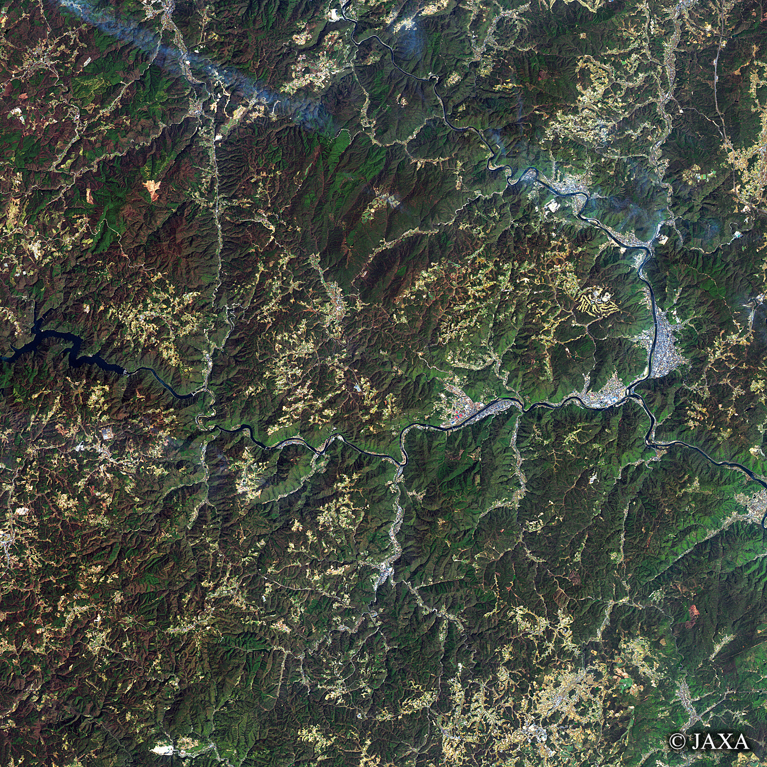 だいちから見た日本の都市 高梁市周辺:衛星画像