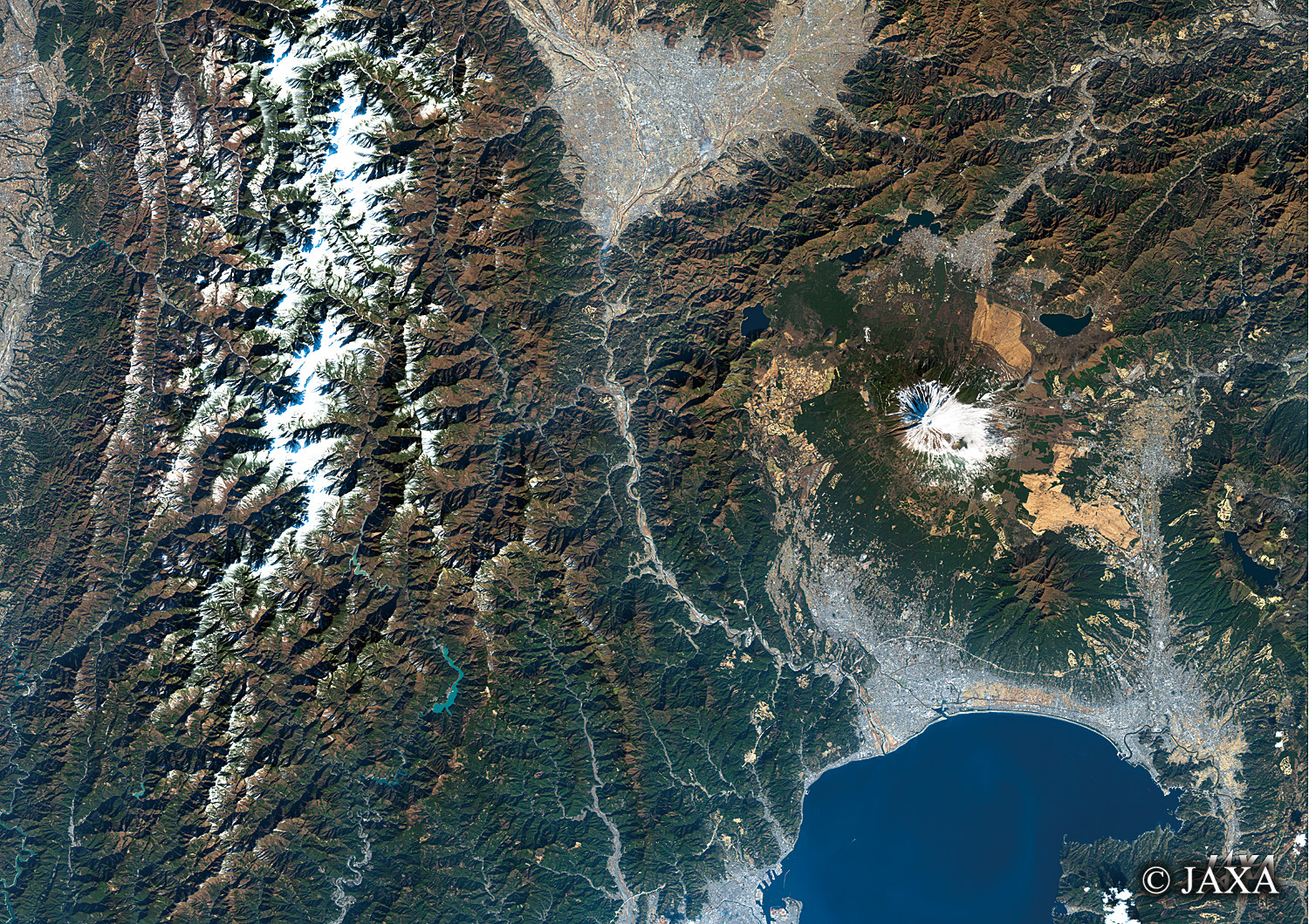 だいちから見た日本の都市 南アルプスと富士山周辺:衛星画像