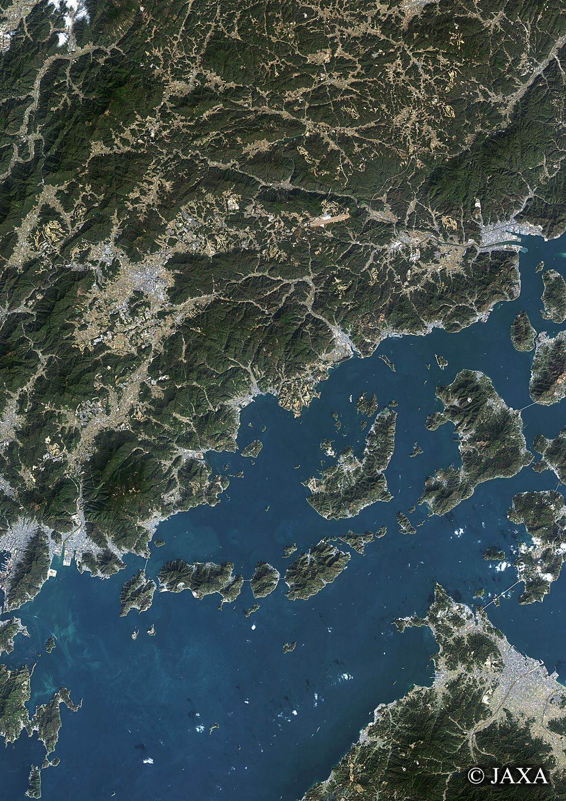 だいちから見た日本の都市 東広島と周辺地域:衛星画像