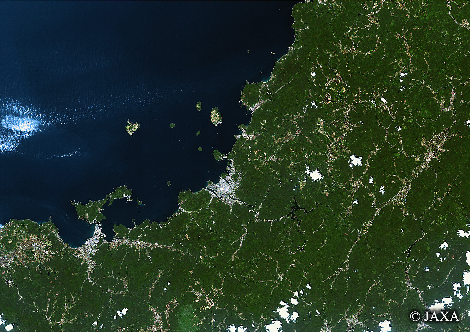 だいちから見た日本の都市 北長門海岸:衛星画像