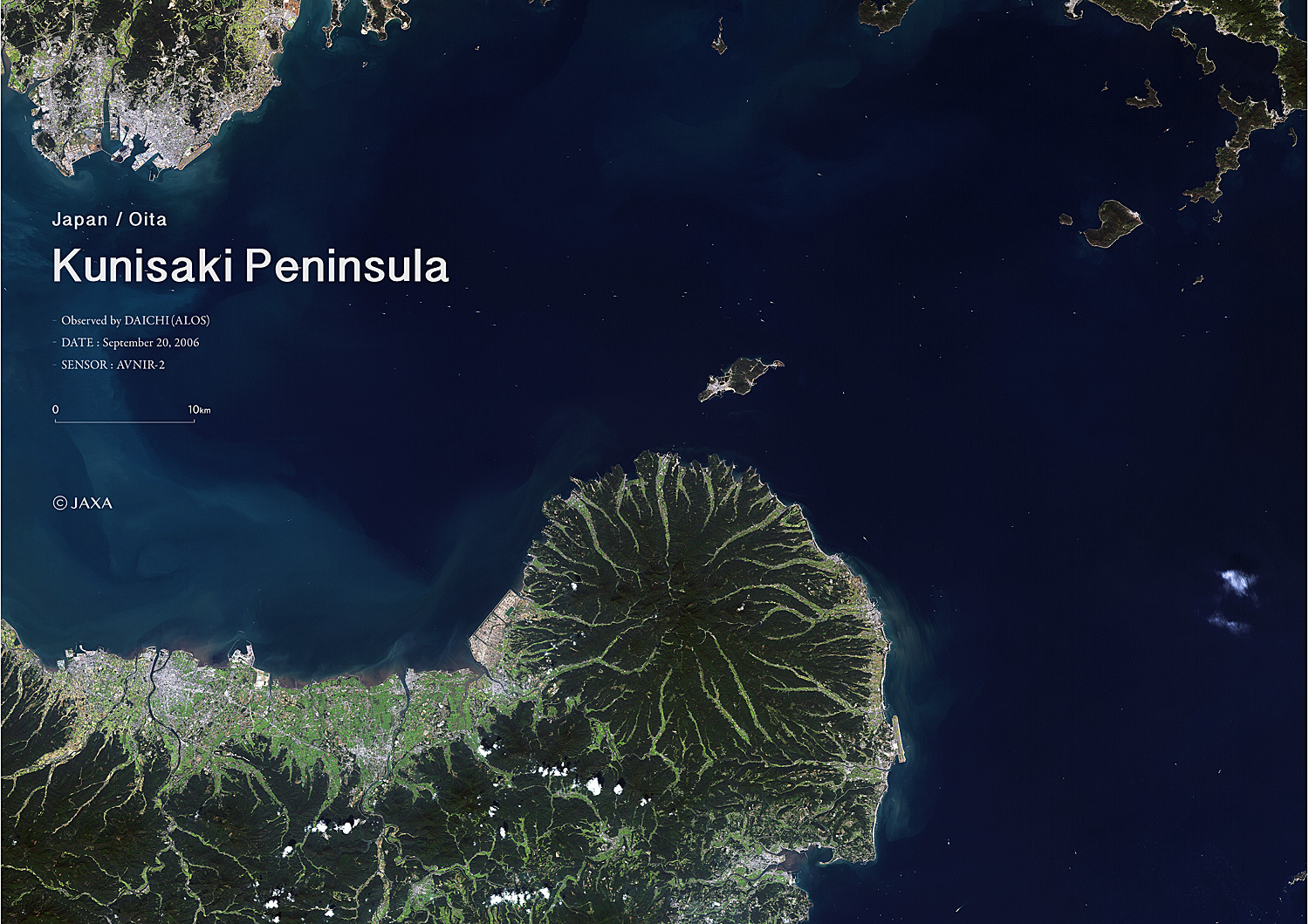 だいちから見た日本の都市 佐伯湾:衛星画像（ポスター仕上げ）