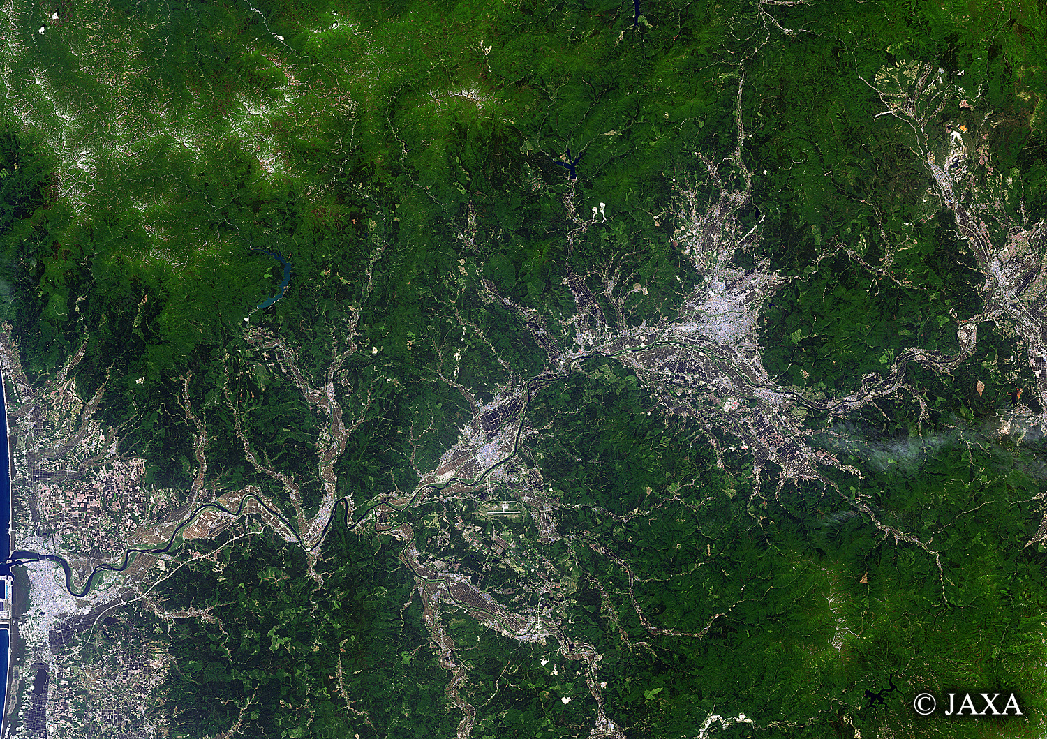 だいちから見た日本の都市 秋田市:衛星画像