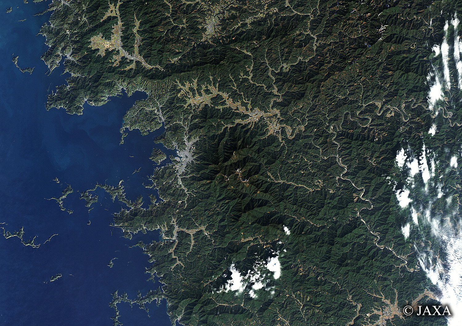 だいちから見た日本の都市 宇和海:衛星画像