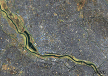 だいちから見た日本の都市 戸田市：衛星画像